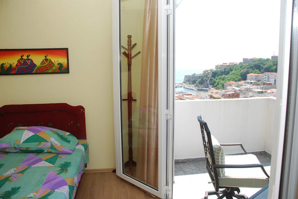 Apartments Ismy Ulcinj Rom bilde