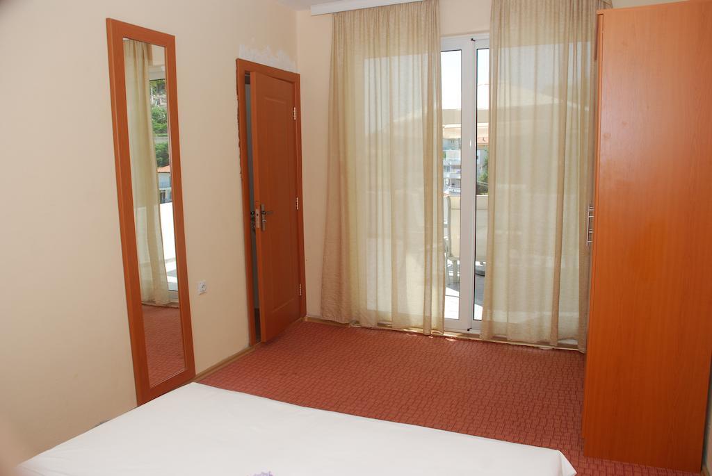Apartments Ismy Ulcinj Rom bilde