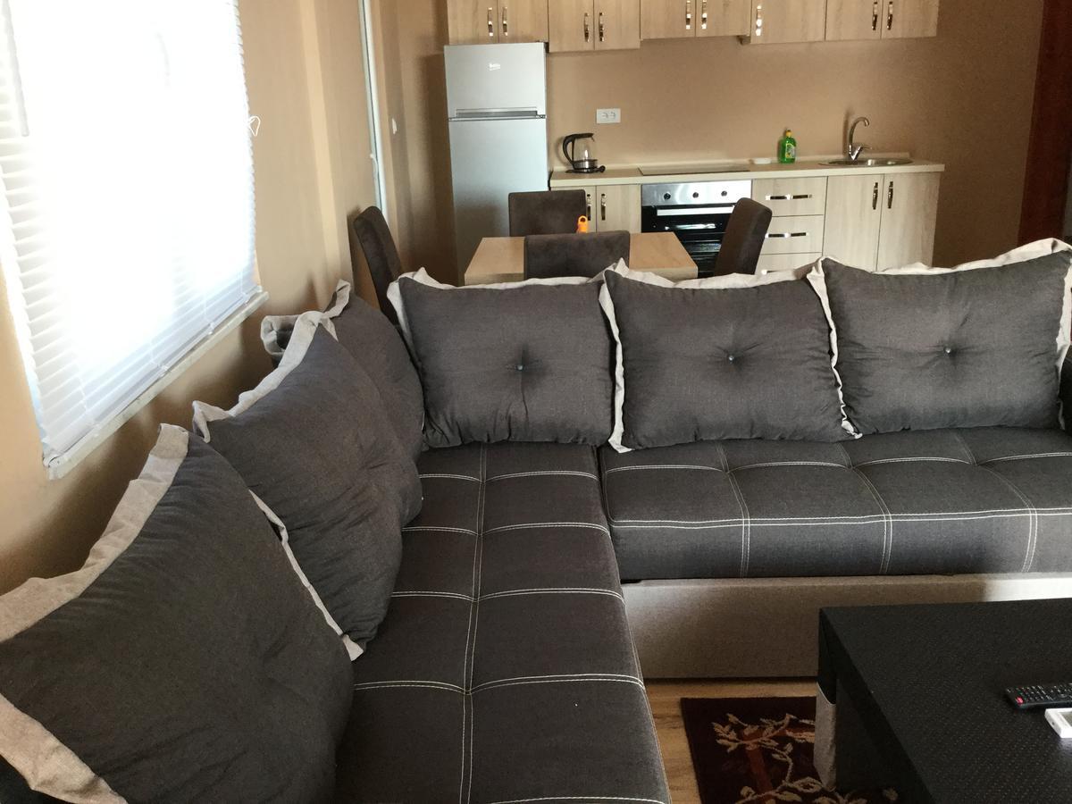 Apartments Ismy Ulcinj Eksteriør bilde